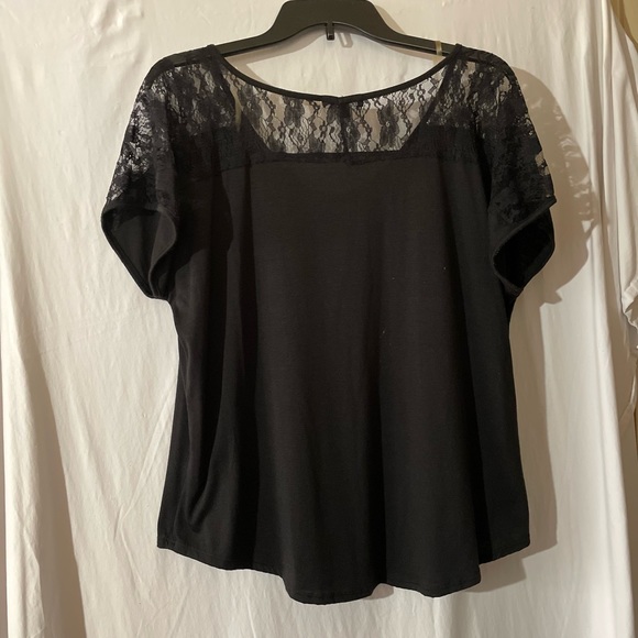 Ransom Top - Picture 2 of 4